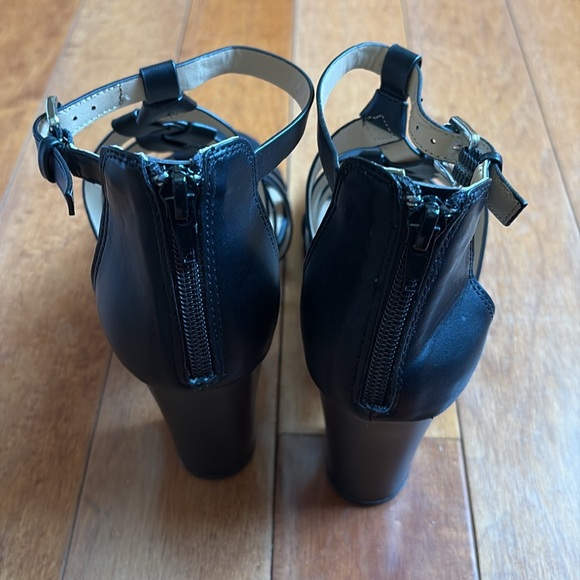 XOXO Strappy Block Heel - Picture 4 of 5